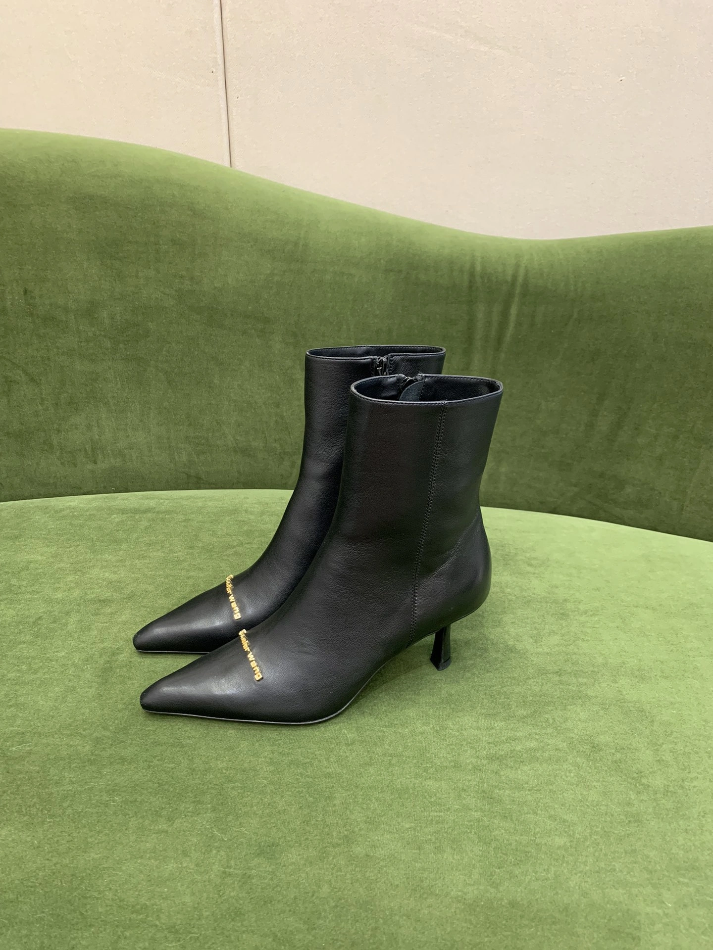 COCO-- W196 30323B038001 Heel height：5.5CM sheepskin item:E-X158C0701